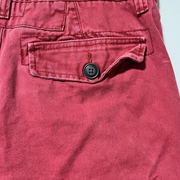 U2B Men’s Classic Red Cargo Shorts Size 32 - Utility Pockets, Casual Style - Picture 4 of 11